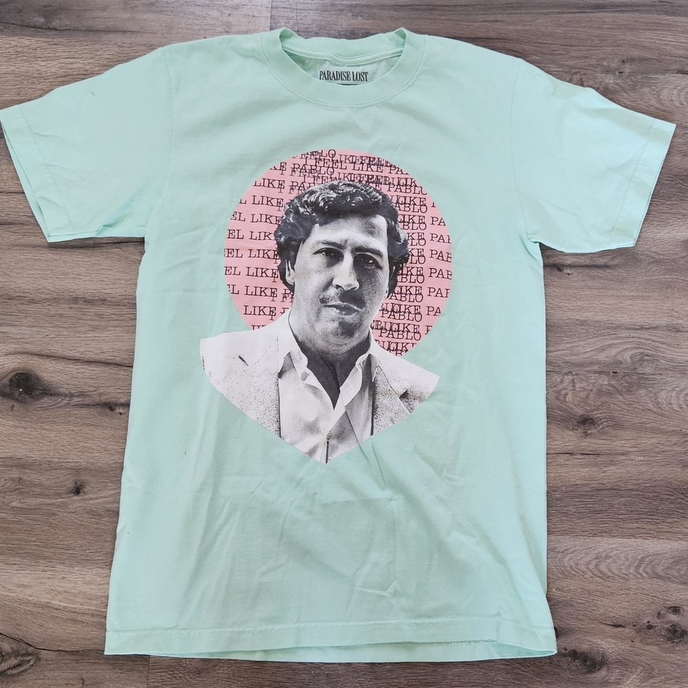 Like Pablo Aqua Graphic Tee